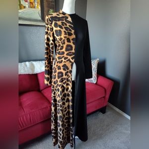 Fashion Nova Sexy Long Cape Blouse Size Small Cheetah and Black